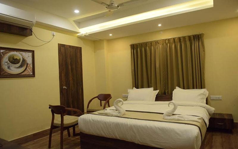 Hotel Royal City 西里古里 外观 照片