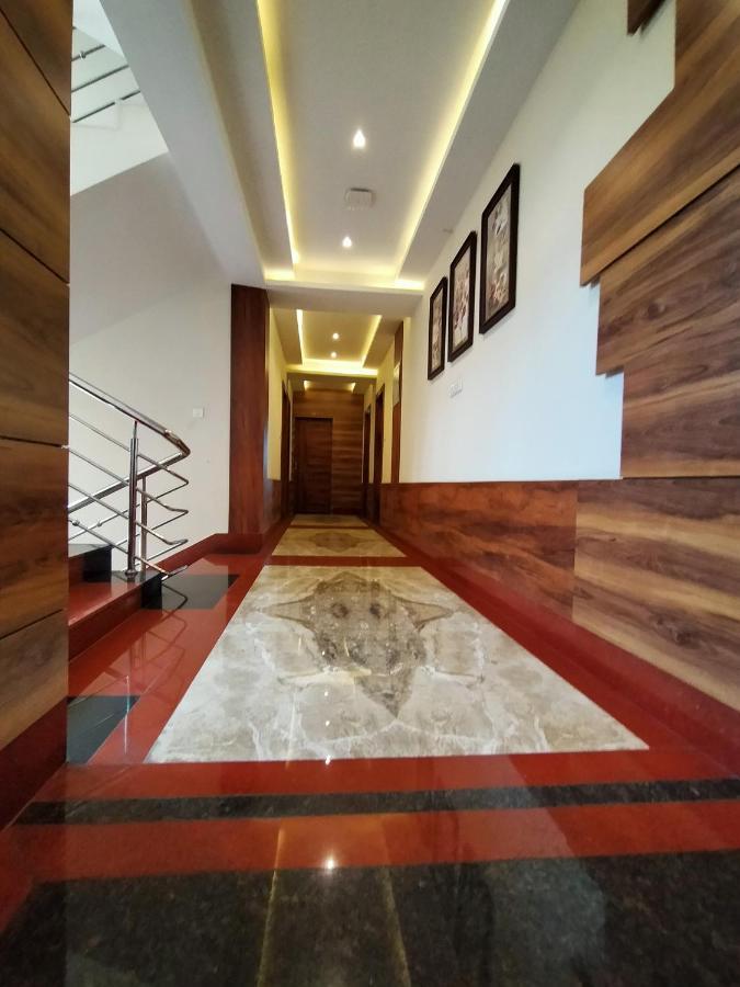 Hotel Royal City 西里古里 外观 照片